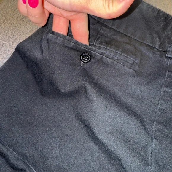 New York & Co (10) Black Dress Shorts - Picture 4 of 5